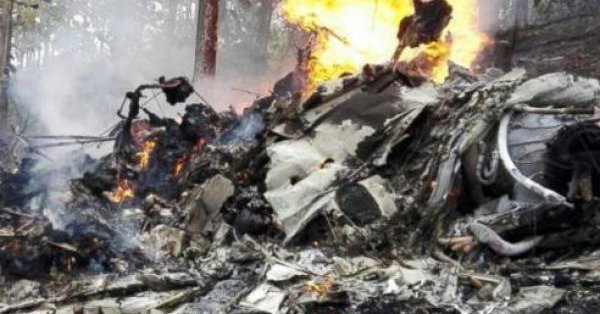 Kosta Rika'da uçak düştü: 12 kişi hayatını kaybetti