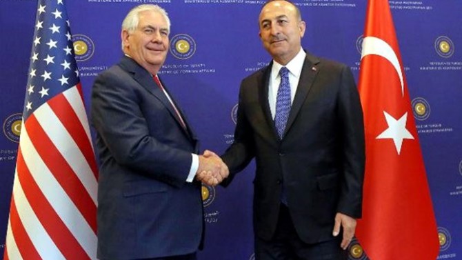 Çavuşoğlu, ABD Dışişleri Bakanı Tillerson ile görüştü