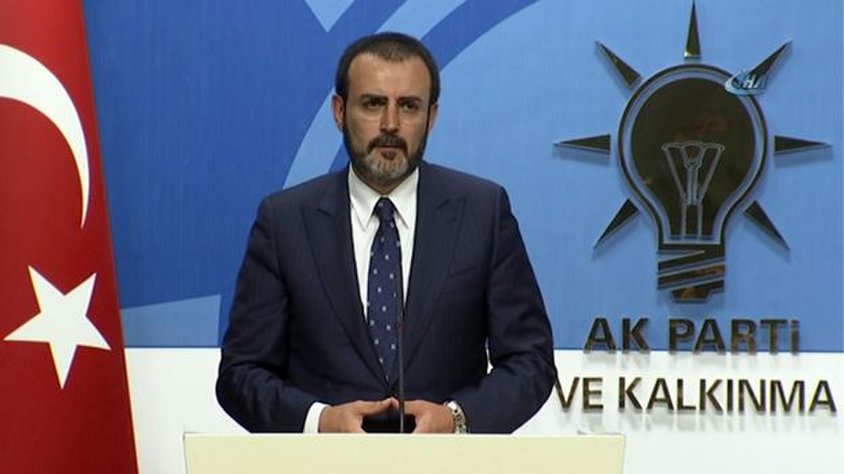 AKP Sözcüsü Ünal: Yüzde 10 seçim barajı korunacak