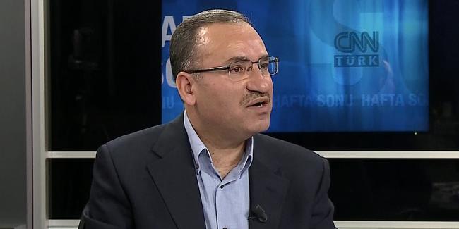 Bekir Bozdağ: YPG üniformalı ABD askeri de olsa hedeftir