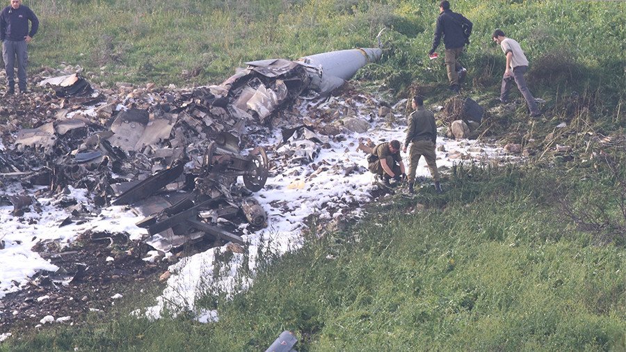 VİDEO | Suriye'nin vurduğu İsrail savaş uçağının yere düşme anı