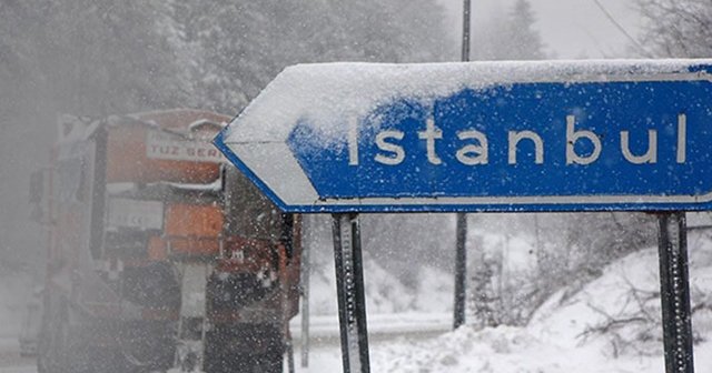 Kar İstanbul'a giriş yaptı