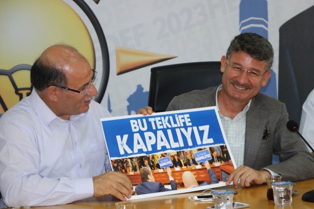 ÖZEL HABER | AKP sendikal alanı yeniden düzenliyor: Sarı sendikacılıktan yandaş sendikacılığa geçiş dönemi başladı