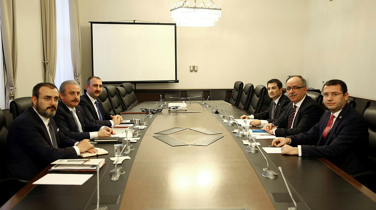 AKP-MHP Milli Mutabakat Komisyonu, beşinci toplantısını gerçekleştirdi