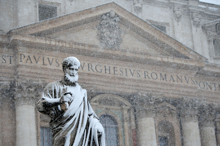 Roma'da 6 yıl sonra kar yağdı, ordu göreve çağrıldı