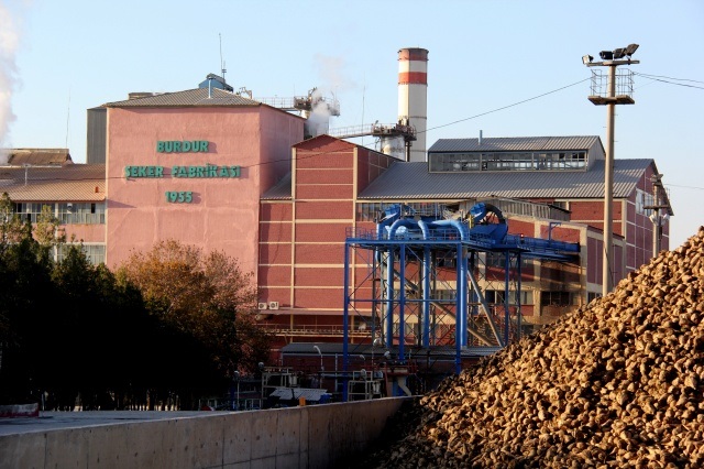 AKP'li vekil: Şeker fabrikaları özelleşmemeli, bu fabrikalar zarar etmiyordu