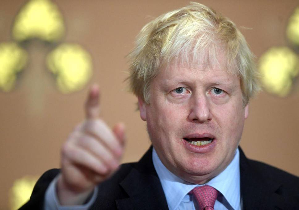 İngiltere Dışişleri Bakanı Boris Johnsonn istifa etti