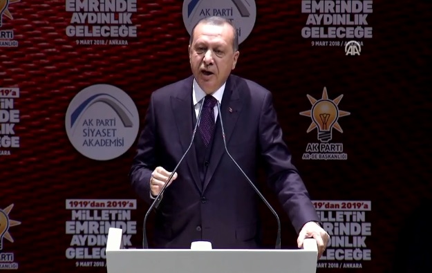 Erdoğan'dan 'güncelleme' açıklaması: Ezmânın tagayyürü ile ahkâmın tagayyürü inkâr olunamaz