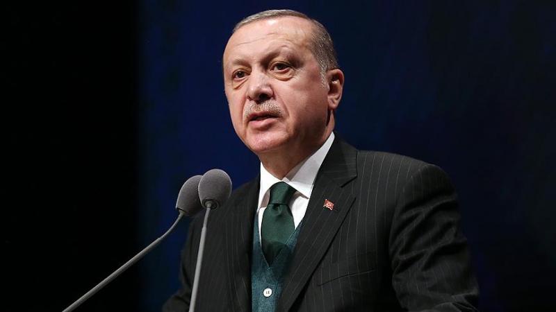 Erdoğan: Beyoğlu'ndaki marjinalleri kulaklarından tutar fırlatırız
