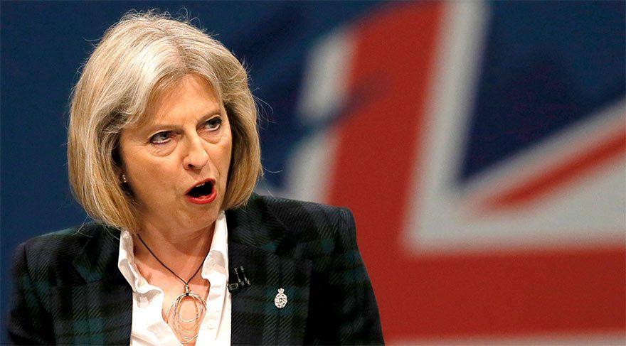 İngiltere Başbakanı Suriye'ye askeri müdahaleye yeşil ışık yaktı