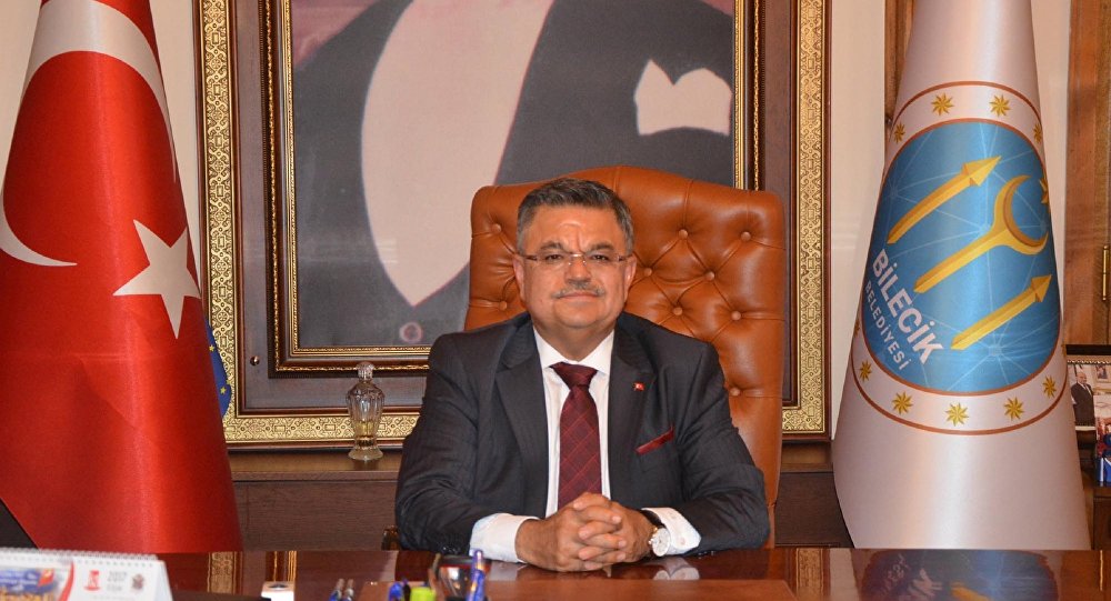 AKP'li Yağcı: Erdoğan 'Gel benim kapımda temizlikçi ol' derse yaparım