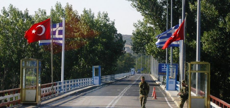 Türkiye sınırını geçen 2 Yunanistan askeri yakalandı