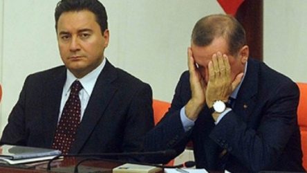 Babacan: AKP'den ayrılmak için ilk istifamı 2009'da verdim
