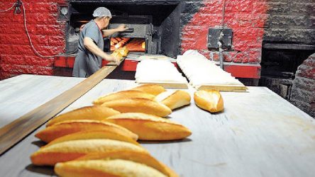 İstanbul’da ekmeğe bir ayda ikinci zam