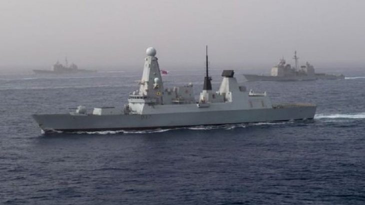 İngiliz donanması 2 gemisini Hürmüz Boğazı'na gönderiyor