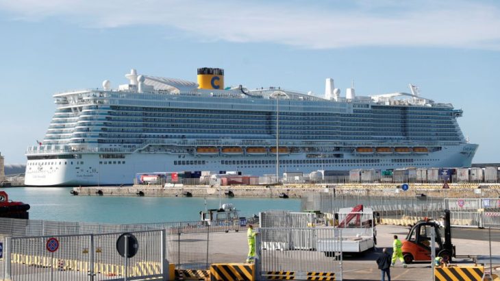 6 bin kişilik cruise gemisine koronavirüs karantinası