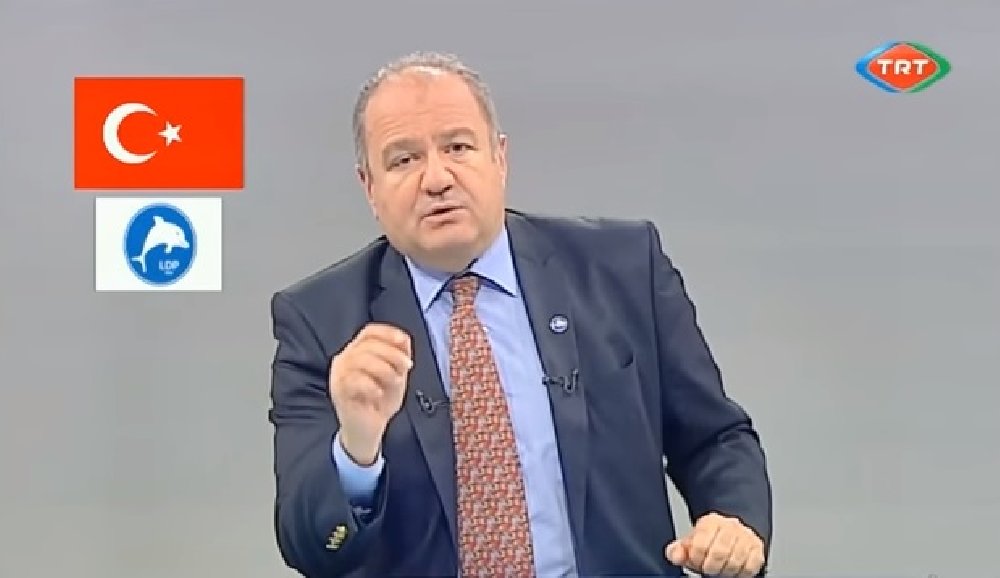 Liberallerden gençliğe: Ülkeyi bir an önce terkedin