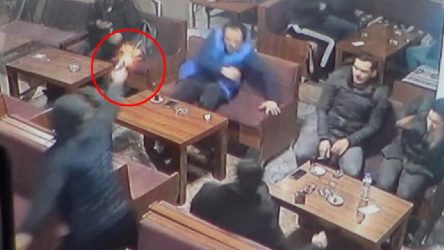 Bursa’da çay ocağında silahlı saldırı: Biri ağır, 2 yaralı