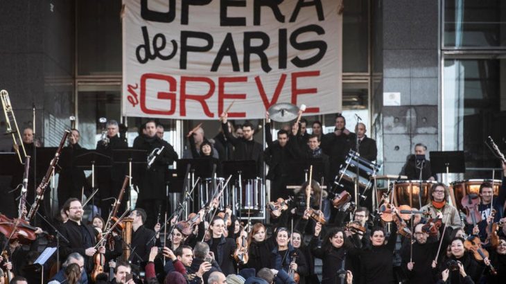 VİDEO | Grevdeki Paris Operası'ndan yeni yıl konseri