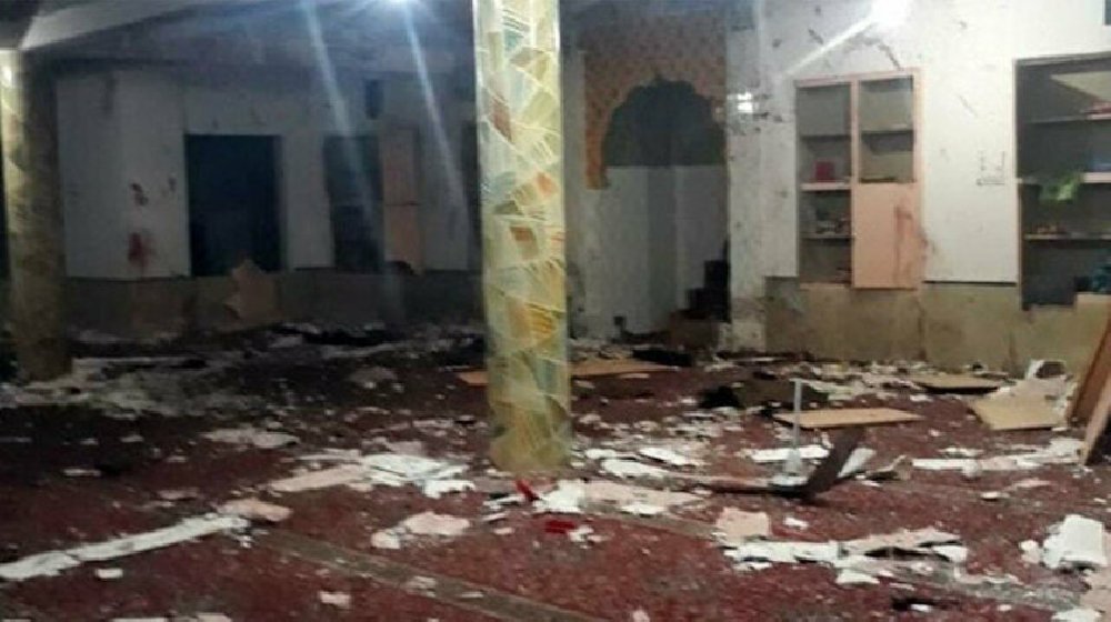 Pakistan’da camiye bombalı saldırı: En az 15 ölü