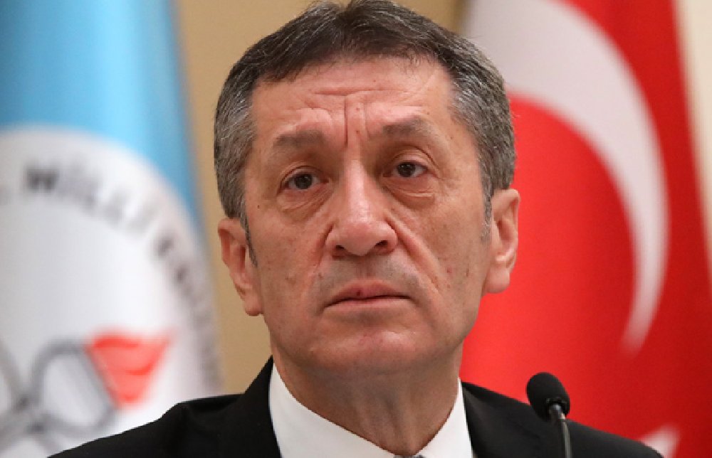 Selçuk'tan yazdığı 'ilk A harfi' ile velilere mesaj