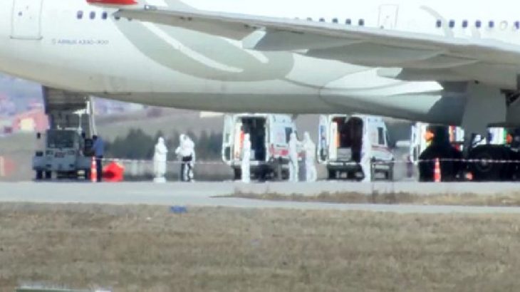 Esenboğa Havalimanı'nda virüs alarmı: THY uçağı acil iniş yaptı