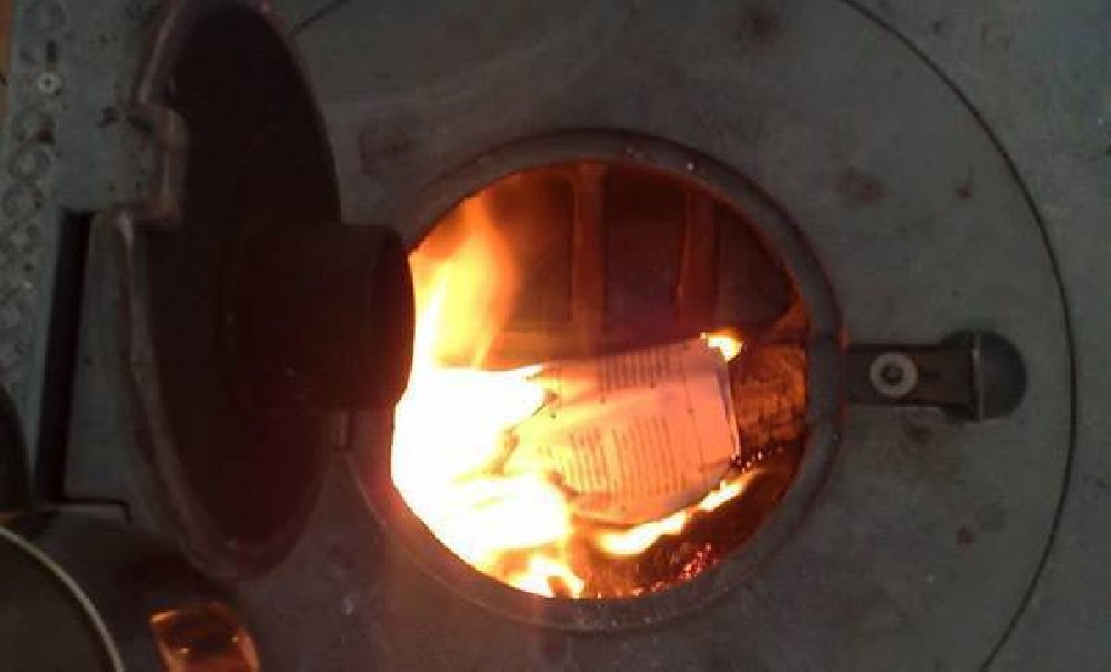 Gaziantep'te sobadan sızan gazdan zehirlenen anne ve oğul öldü