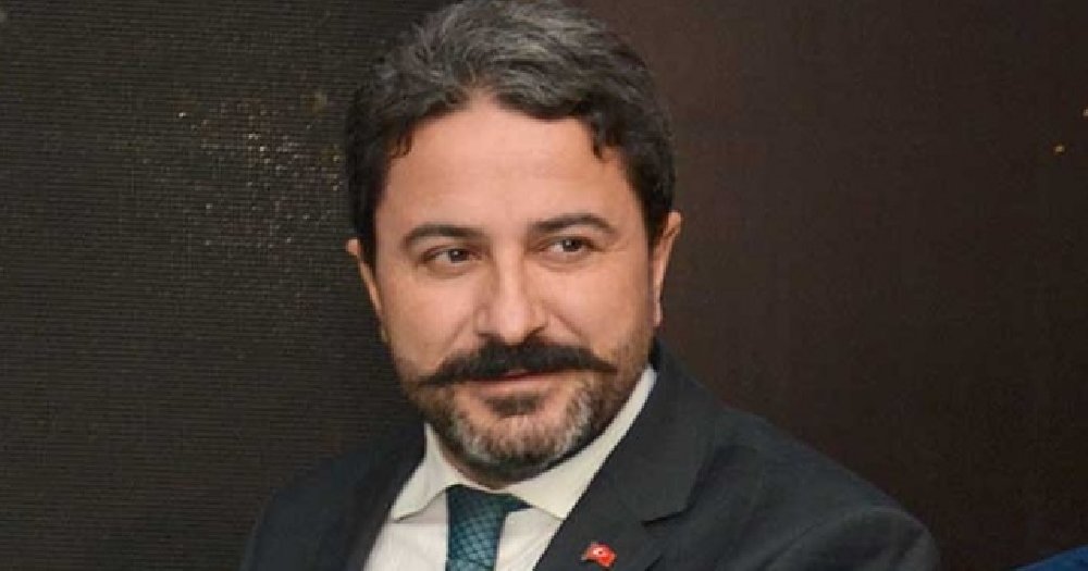 Belediyeyi 22 milyon lira borçlandıran Belediye Başkanı ödülünü aldı