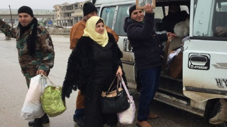 İdlib’in cihatçı çetelerden temizlenen Maarat el Numan kentine geri dönüşler başladı