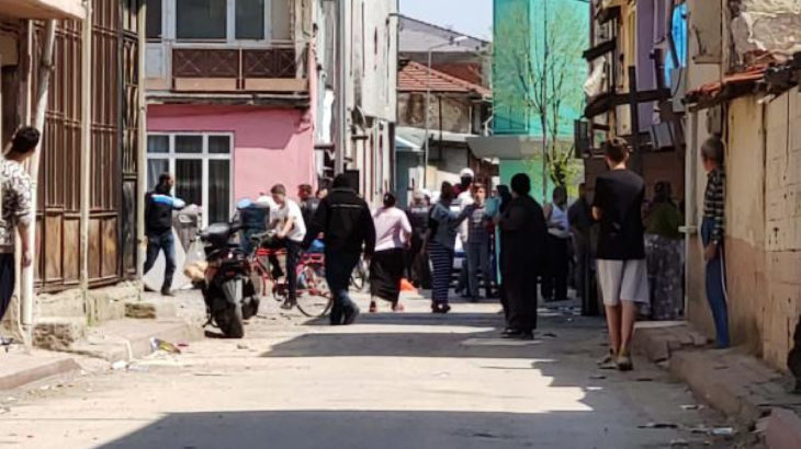 Bursa'da sokakta kavga eden 14 kişiye 88 bin 200 TL ceza