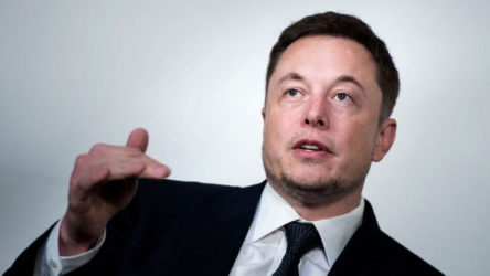 Tesla CEO'su Elon Musk, virüs önlemlerine 'faşistlik' diye tepki gösterdi