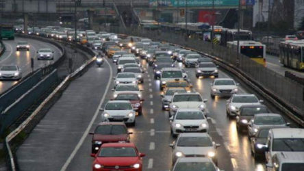 İstanbul'da trafik yoğunluğu yükselişe geçti