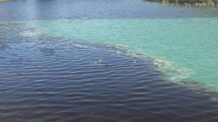 Sır Barajı'nda suyun rengi siyaha dönmüştü: Bakanlıktan açıklama