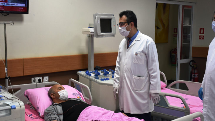 Türkiye'deki plazma tedavisi uygulanan ilk hasta, normal servise alınacak