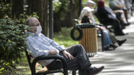 Kütahya'da 65 yaş ve üzeri yaşlılara sokak kısıtlaması getirildi