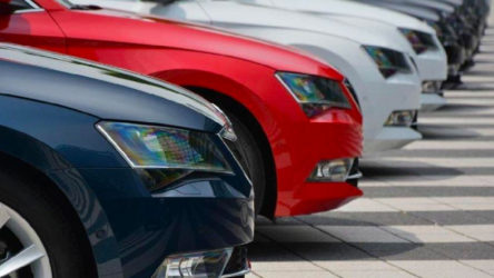 AKP'li belediyeye özel firmalardan 11 adet lüks araç bağışı