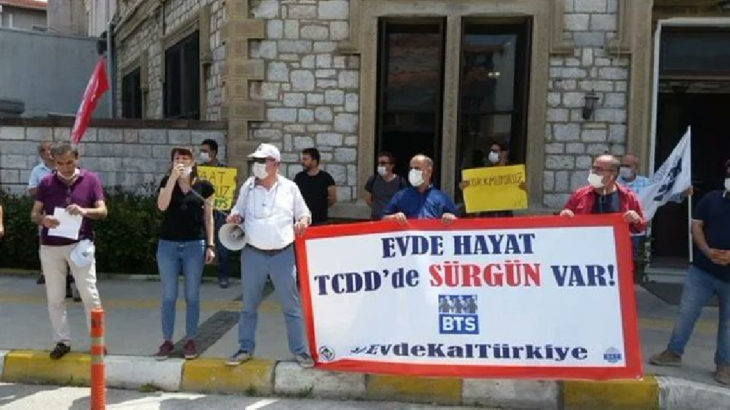 İzmir'de BTS üyeleri sürgünlere karşı eylemde