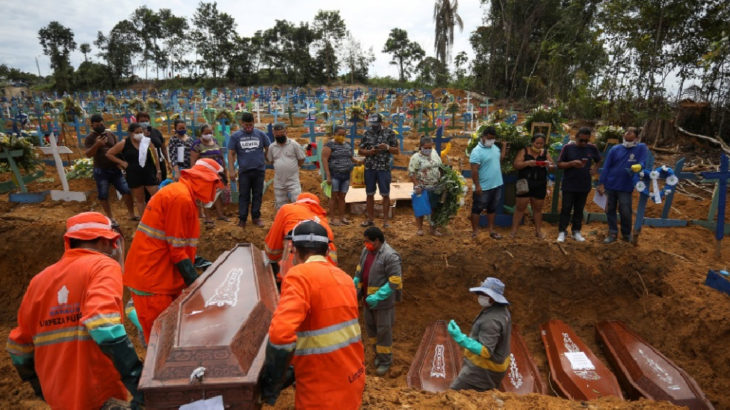 Son 24 saatte Brezilya'da 1086, Meksika'da 463 kişi koronavirüsten hayatını kaybetti