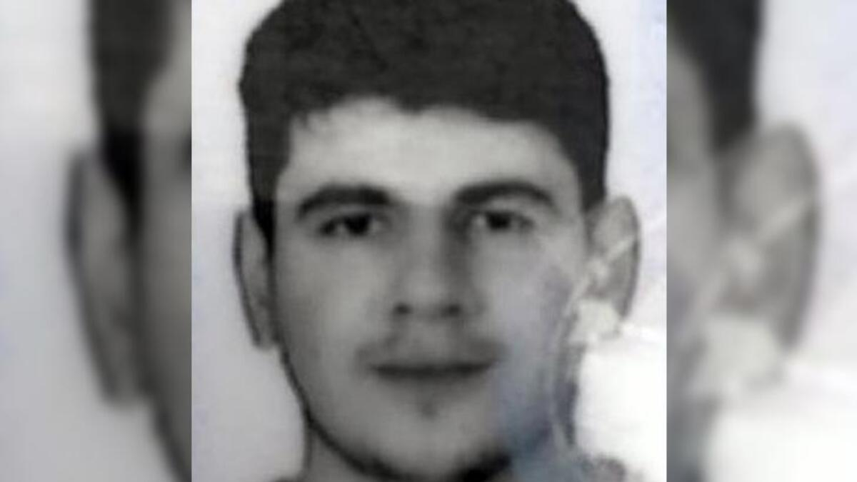 20 yaşındaki üniversite öğrencisi, evinde ölü bulundu