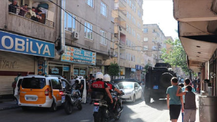 Diyarbakır Bağlar'da çatışma: 1 polis hayatını kaybetti