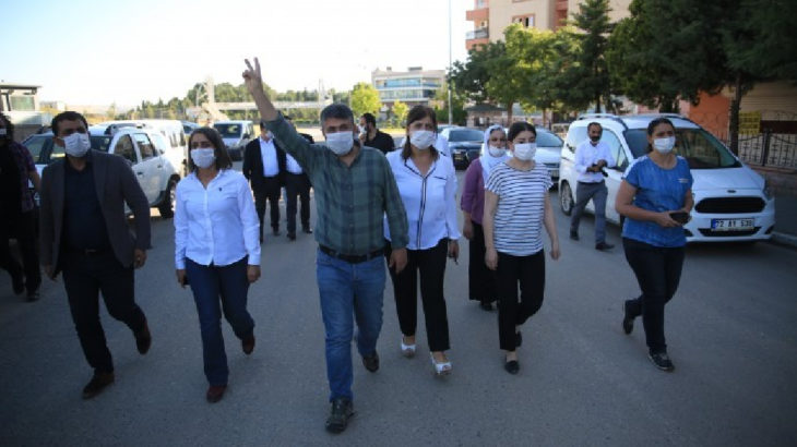 Gözaltına alınan Batman HDP İl Eşbaşkanları serbest bırakıldı