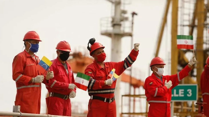 İran'ın gönderdiği petrol tankerlerinden ikincisi de Venezuela karasularına ulaştı