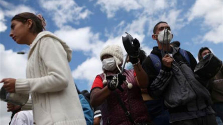 Kolombiya'da karantina uygulaması 2 hafta daha uzatılıyor