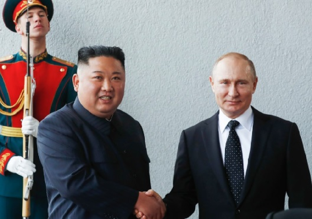 Putin’den Kim Jong-Un’a madalya
