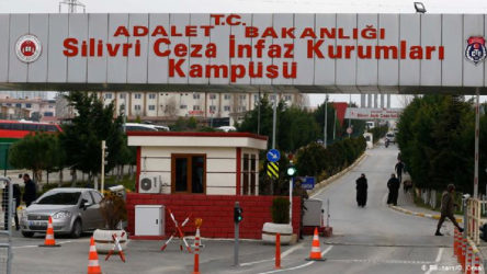 Silivri'de Tutuklu öğrenciye şiddet iddiası: Uykusundayken saldırdı