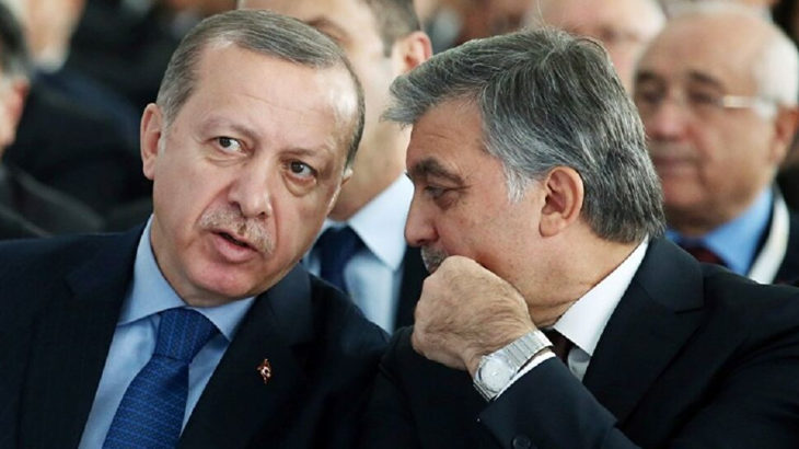 Abdullah Gül: Kendisini yerli sayan birçok arkadaş 1 Mart Tezkeresi'nin geçmesi için çaba sarf etti