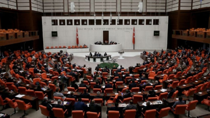'Rüşvet'e AKP-MHP zırhı