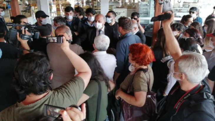 Gazetecilere 'Turkuaz kart' engeli: Edirne'ye alınmadılar