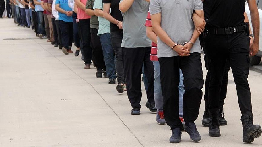 Adana merkezli 14 ilde ‘FETÖ’ operasyonu