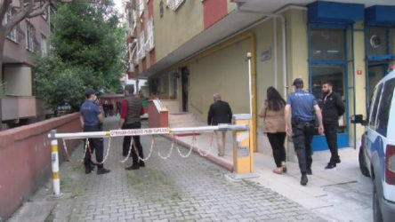 Kadıköy'de kadın cinayeti: Eşini boğarak öldürdü, polis gelene kadar başında bekledi